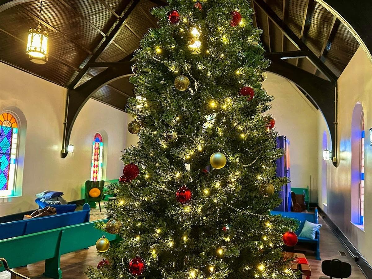 The Holiday Season is a special time in Clifton Gorge, and a joyous experience at Sanctuary 1890.  